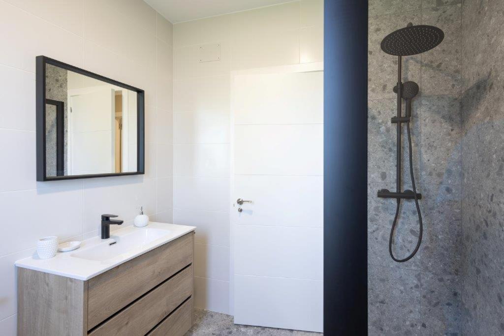 Mino Suites I Luaran gambar